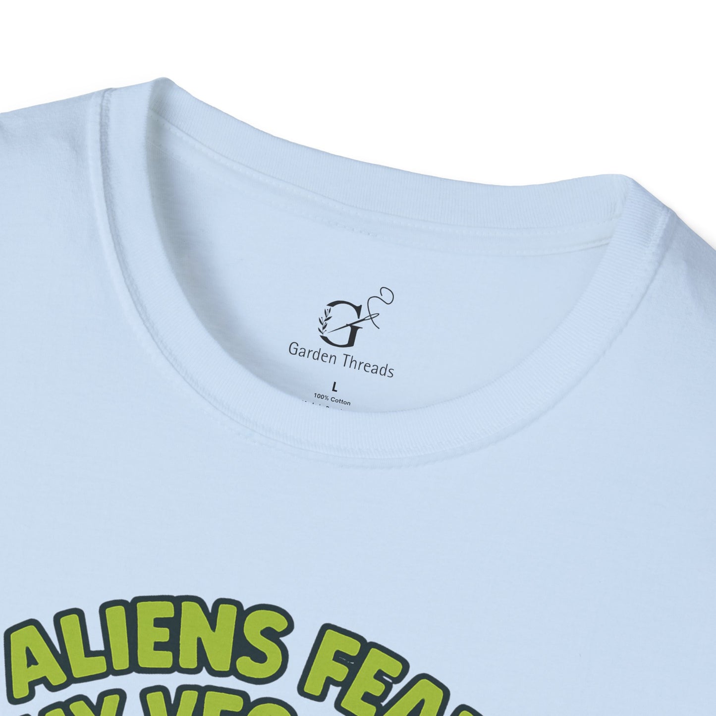 Aliens Fear My Veggies T-shirt