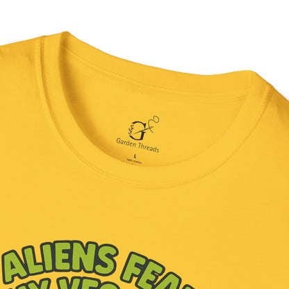 Aliens Fear My Veggies T-shirt