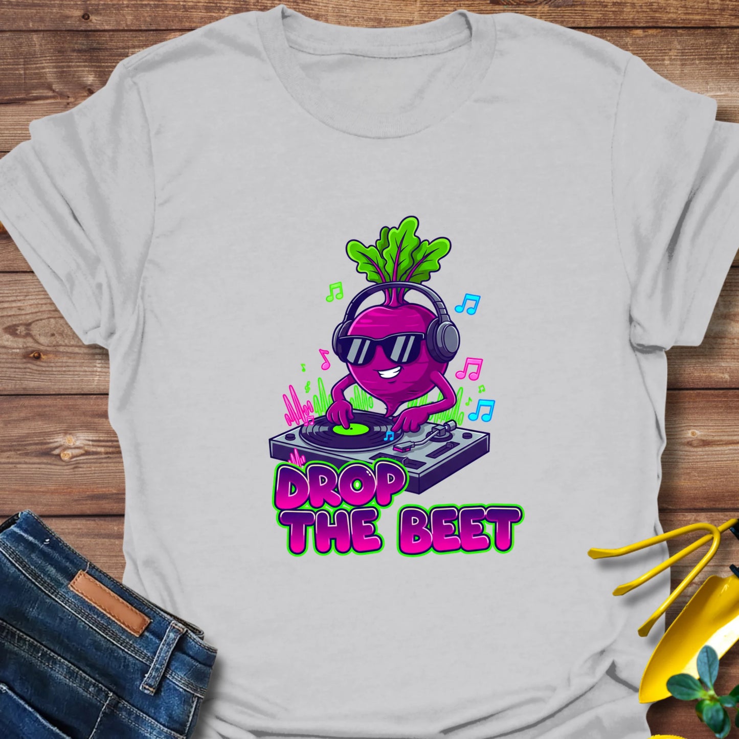 https://wescale-cdn.com/generated-mockups/26ed2c8e-8272-41fd-a9f6-dd48e0c2dcd5/5388e77c-ffb5-4c5d-8dab-36a1a63b574f/6ae5276d-9b7f-42df-adc6-121ecc7daa79_ddf54141-99a1-4241-803b-32212a876712.webp