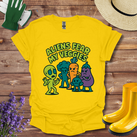 Aliens Fear My Veggies T-shirt